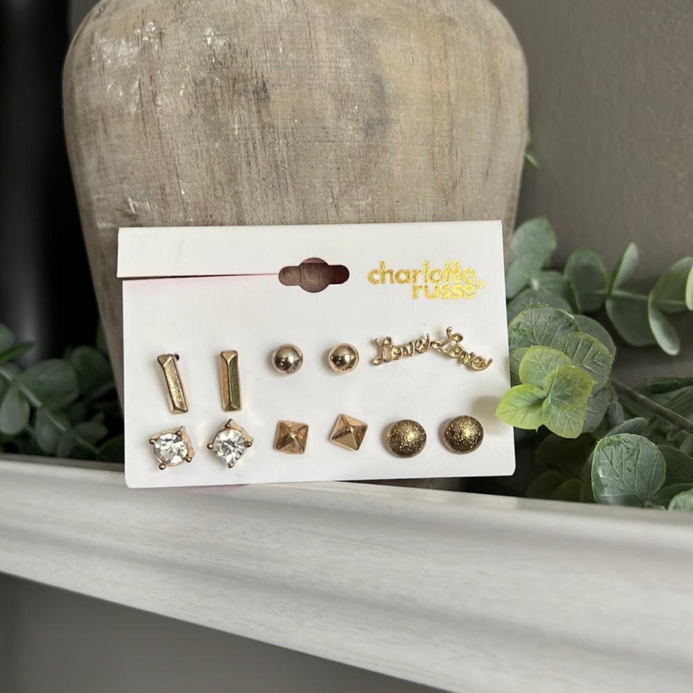 Charlotte Russe Stud Earring Set